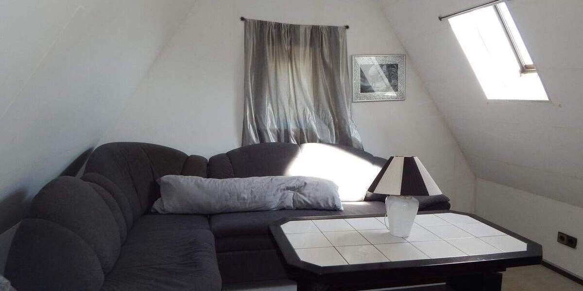 Mehrfamilienhaus, Wohnhaus Göppingen Stadtgebiet - 9 Zimmer, 133 m&sup2;, 490.000&euro; | Angebot:25851395