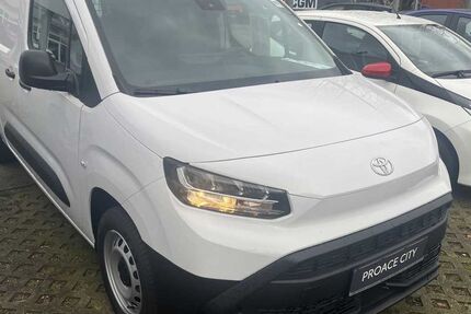 Toyota Proace City 5.000 km 24.990 &euro; Dessau 06847