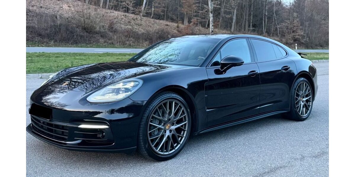 Porsche Panamera 110.000 km 52.900 &euro; Mosbach 74821