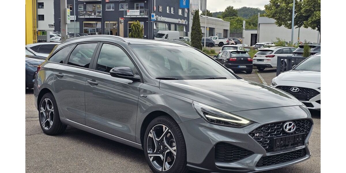 Hyundai i30 14.858 km 20.950 &euro; Leonberg 71229