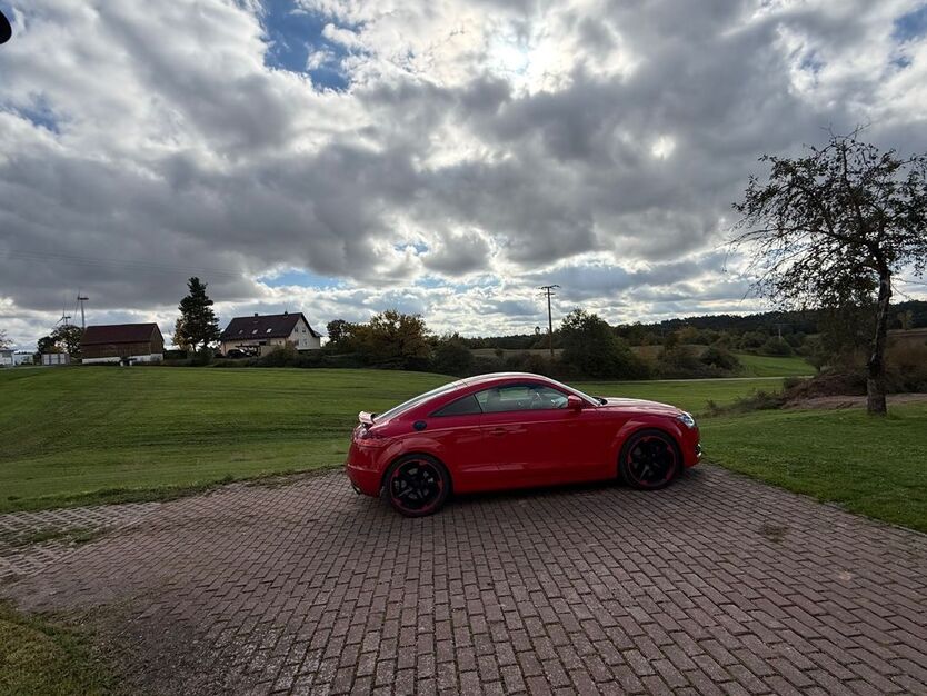Audi TT 128.000 km 16.000 € Weissach I’m Tal 71554