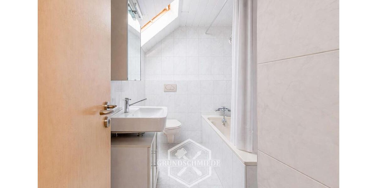 Maisonettenwohnung Steinheim an der Murr - 4 Zimmer, 95 m&sup2;, 1.200&euro; | Angebot:26338842