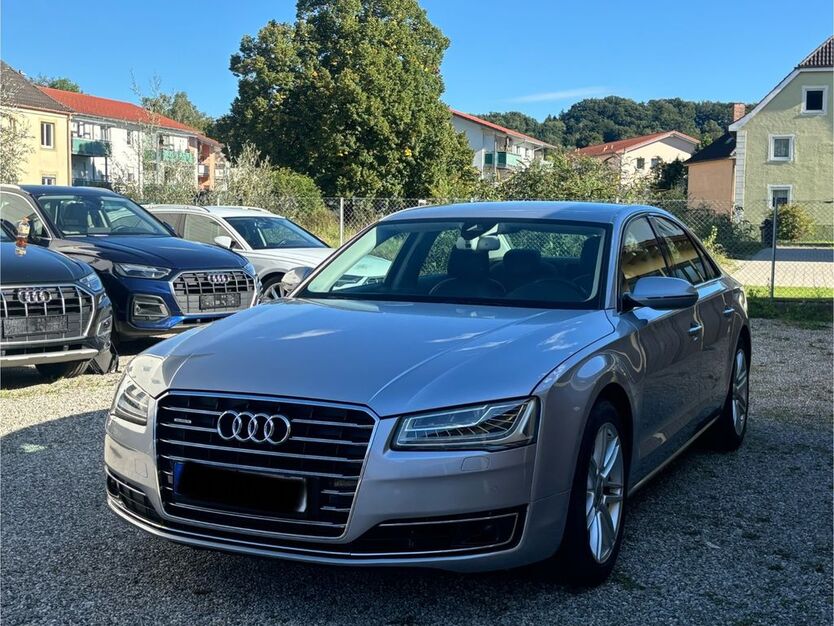Audi A8 325.000 km 16.999 € Traunreut 83301