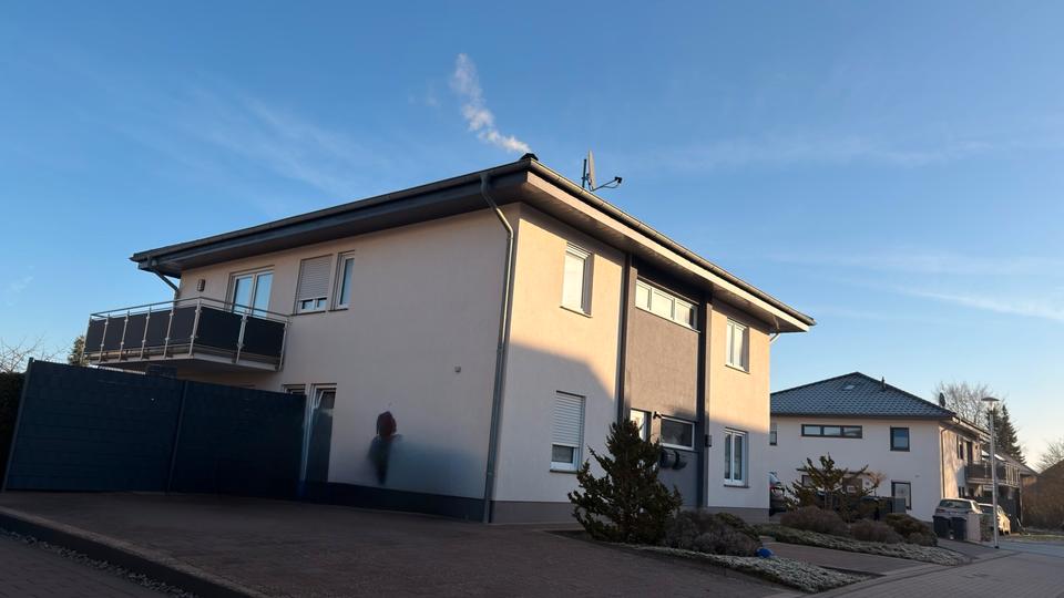 Zweifamilienhaus in HelpupEG 98qmOG108qmEnergieklasse A zimmer