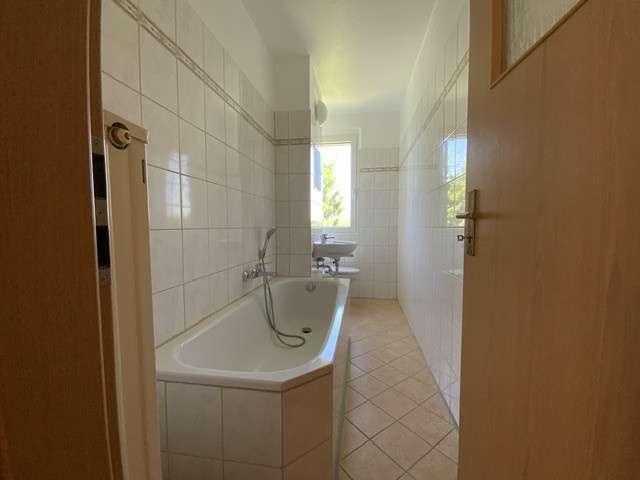 Etagenwohnung Lutherstadt Wittenberg - 2 Zimmer, 49 m&sup2;, 280&euro; | Angebot:27009484