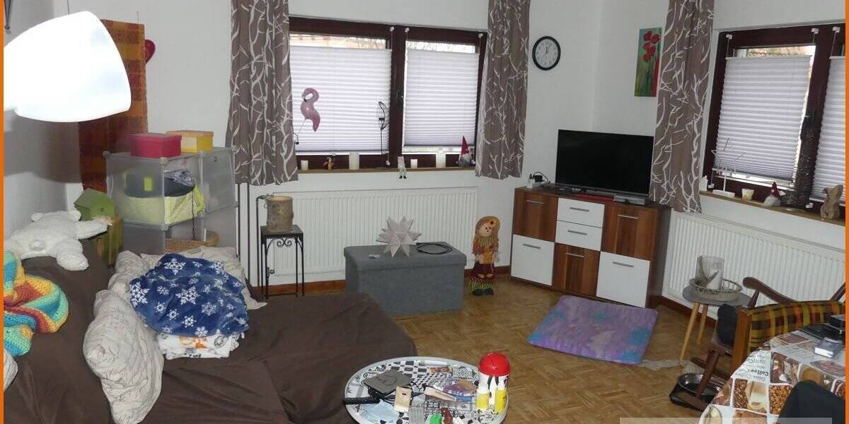 Mehrfamilienhaus, Wohnhaus Steinau an der Straße Steinau - 6 Zimmer, 130 m&sup2;, 289.000&euro; | Angebot:25746826