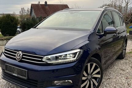 VW Touran 104.751 km 17.350 &euro; Oberhausen 86697