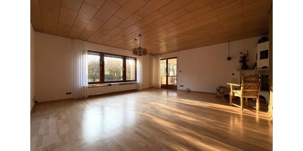 Einfamilienhaus Extertal - 9 Zimmer, 220 m&sup2;, 364.000&euro; | Angebot:26889274
