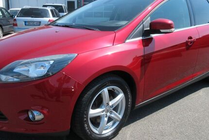 Ford Focus 164.800 km 5.900 &euro; Tauberbischofsheim 97941