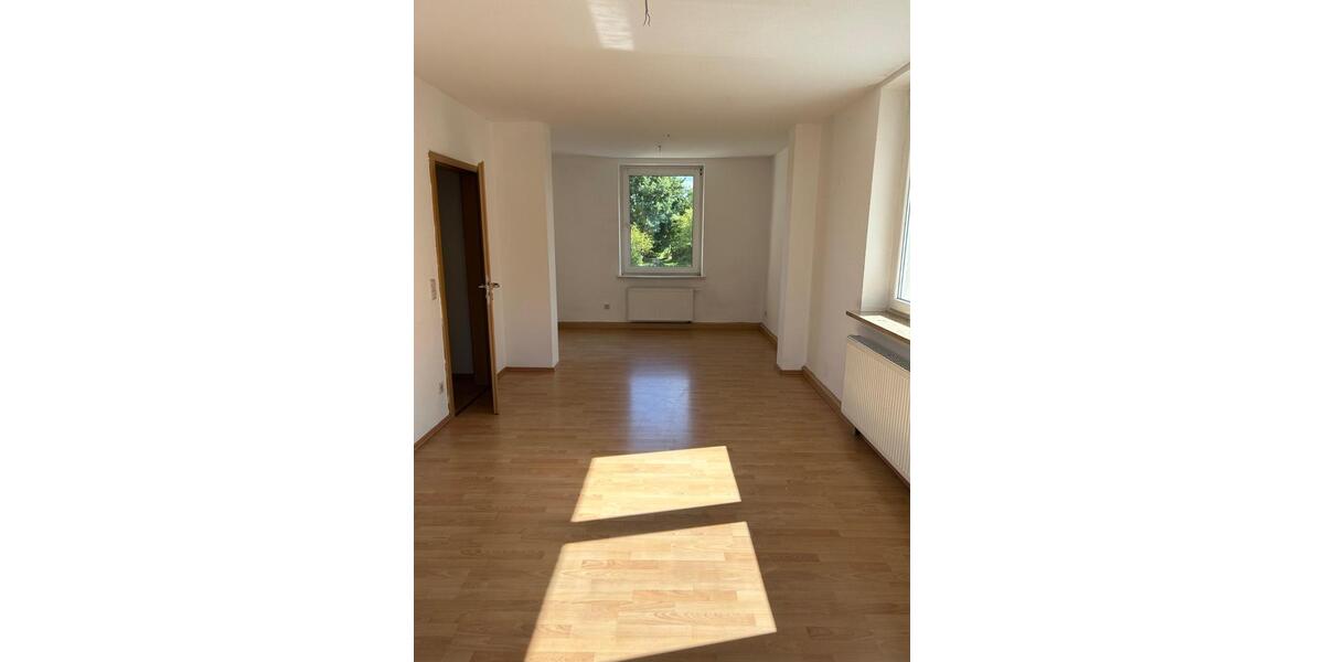 3-Zimmer-Erdgeschosswohnung mit 83 m² zu vermieten 3 zimmer