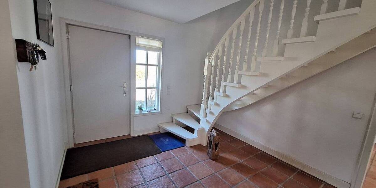 Einfamilienhaus Bad Oldesloe - 5 Zimmer, 180 m&sup2;, 1.655&euro; | Angebot:26417352