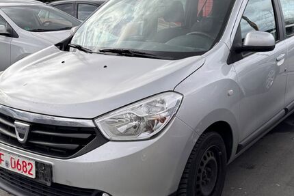 Dacia Lodgy 200.000 km 3.499 &euro; Frankfurt 60486