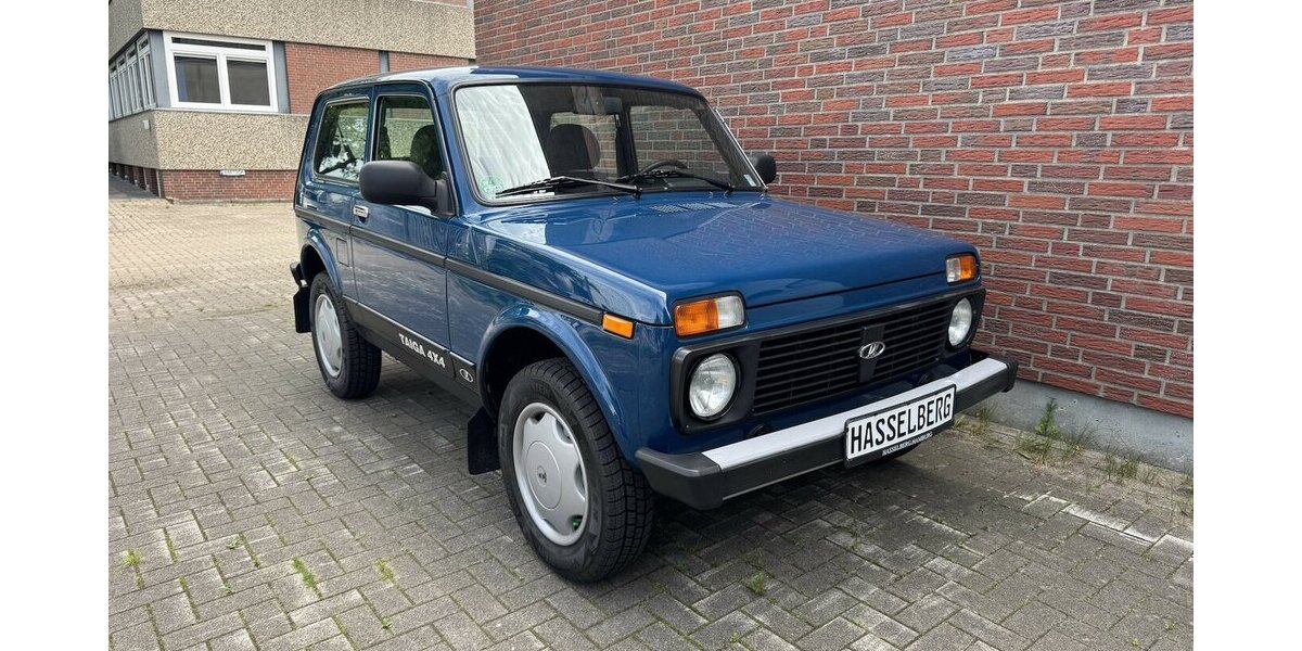 Lada Niva TAIGA Day 4x4 wie neu 2121DE Standhzg. Navi 17.000 km 19.999 &euro; Hamburg 22339
