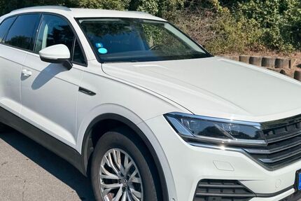 VW Touareg 151.493 km 33.400 &euro; Viernheim 68519
