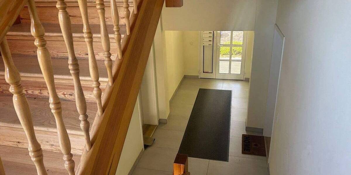 Etagenwohnung Merseburg Neumarkt (Vorstadt) - 3 Zimmer, 65 m&sup2;, 390&euro; | Angebot:26819929