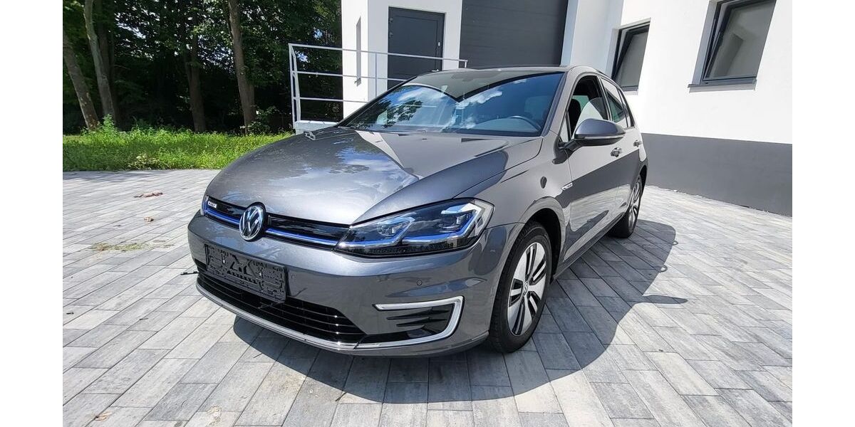 VW Golf 66.888 km 15.490 &euro; Gütersloh 33330