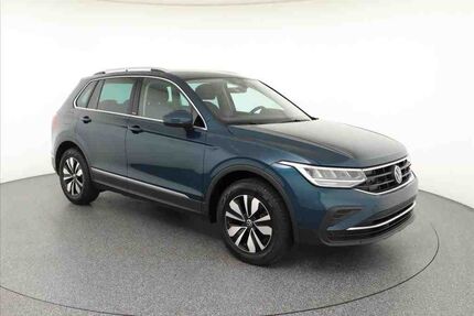 VW Tiguan 22.591 km 33.900 &euro; Sasbach 77880