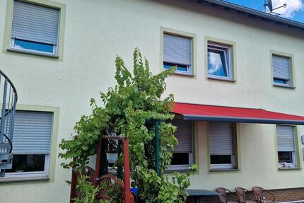 Haus Trierweiler - 10 Zimmer, 460 m&sup2;, 429.000&euro; | Angebot:27055293