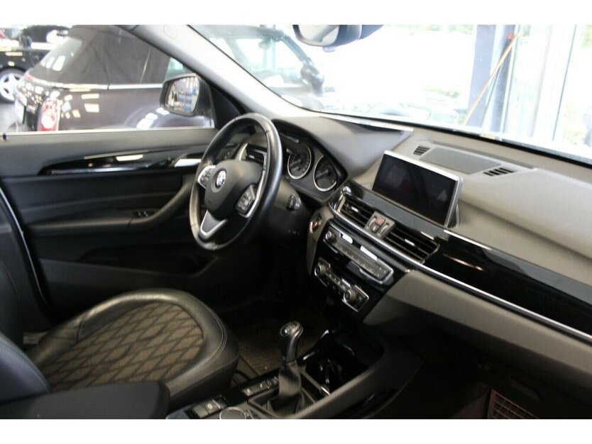 X1 xDrive20d xLine