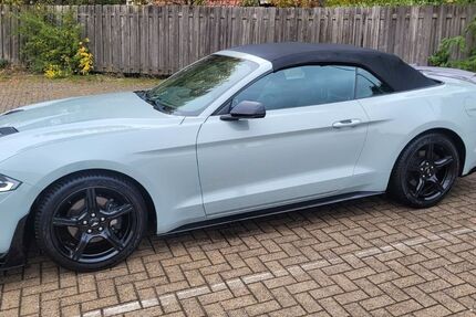 Ford Mustang 93.000 km 26.900 &euro; Bramsche 49565