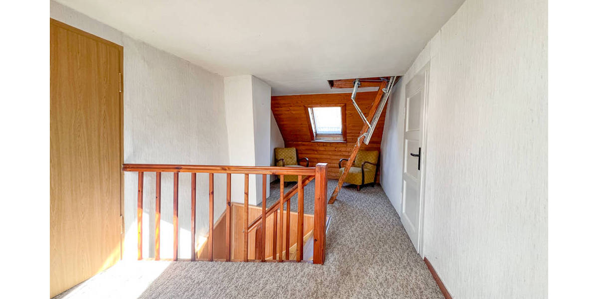 Einfamilienhaus Am Ettersberg / Berlstedt Berlstedt - 5 Zimmer, 118 m&sup2;, 175.000&euro; | Angebot:26127289