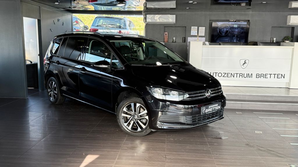 VW Touran 75.990 km 24.900 &euro; Bretten 75015