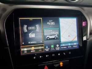 Suzuki Vitara 1.4 Mild-Hybrid Comfort Navi Android Apple 6.070 km 20.330 &euro; HAAN 42781