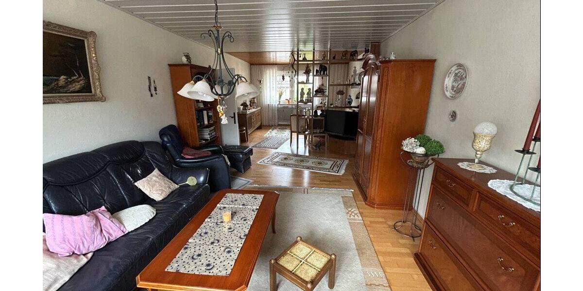 Einfamilienhaus Wassertrüdingen - 7 Zimmer, 180 m&sup2;, 215.000&euro; | Angebot:26858858