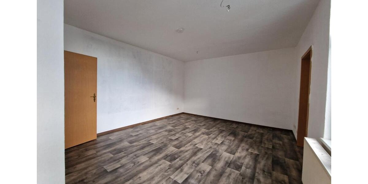 Etagenwohnung Dessau-Roßlau Brambach - 2.5 Zimmer, 54 m&sup2;, 320&euro; | Angebot:26407699