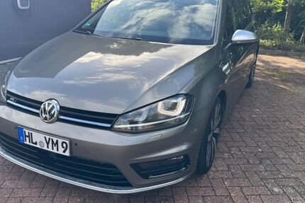 VW Golf 162.000 km 12.900 &euro; Lübeck 23562