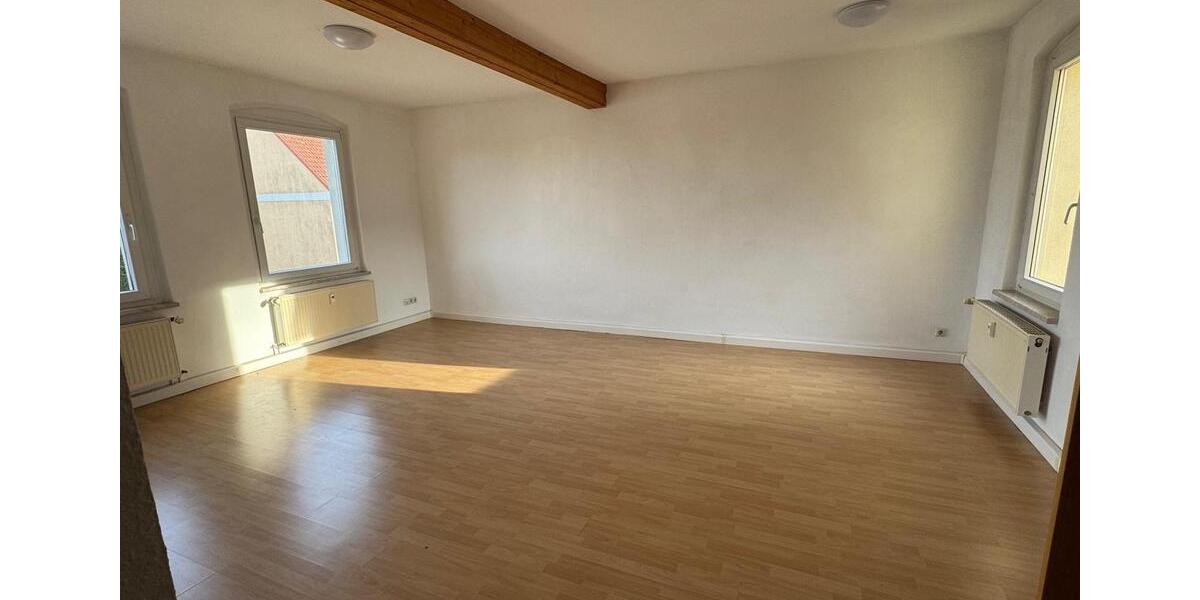 Etagenwohnung Apolda - 1 Zimmer, 53 m&sup2;, 400&euro; | Angebot:26409743