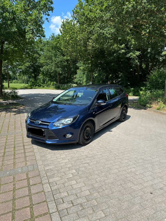 Ford Focus 191.000 km 4.500 € Gütersloh 33332