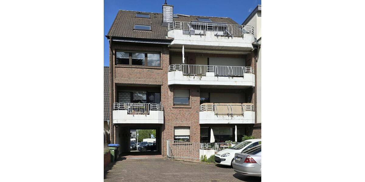 Dachgeschoßwohnung Aachen Eilendorf - 3 Zimmer, 105 m&sup2;, 890&euro; | Angebot:24994360