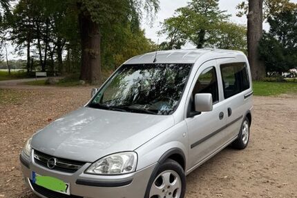 Opel Combo 175.000 km 2.222 € Münster 48157