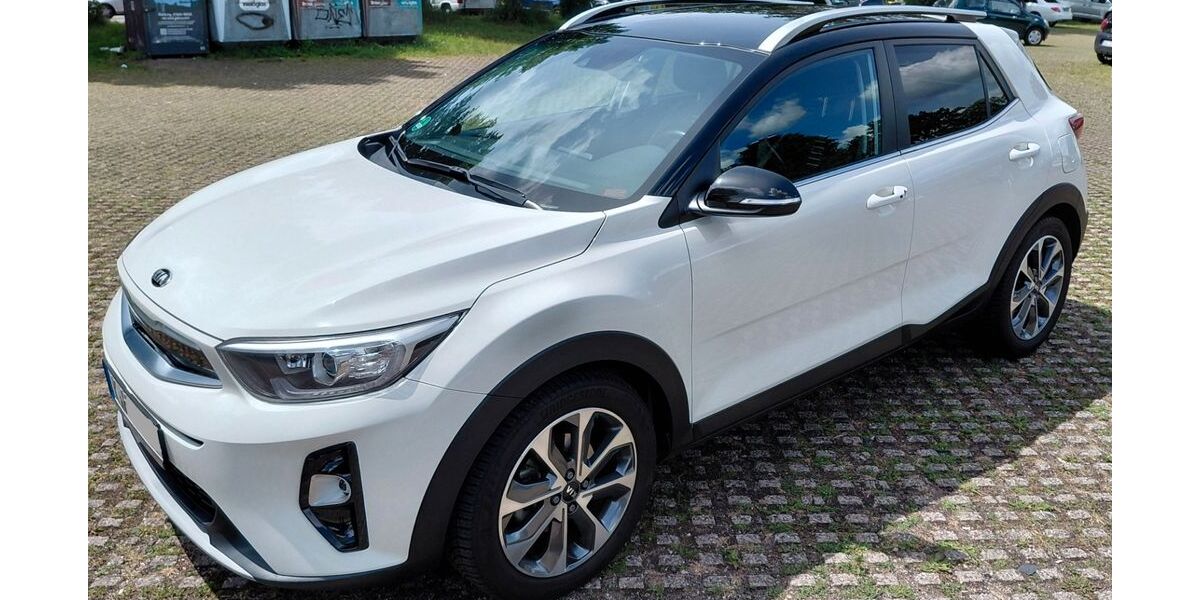Kia Stonic 58.559 km 14.250 &euro; Köln 51061