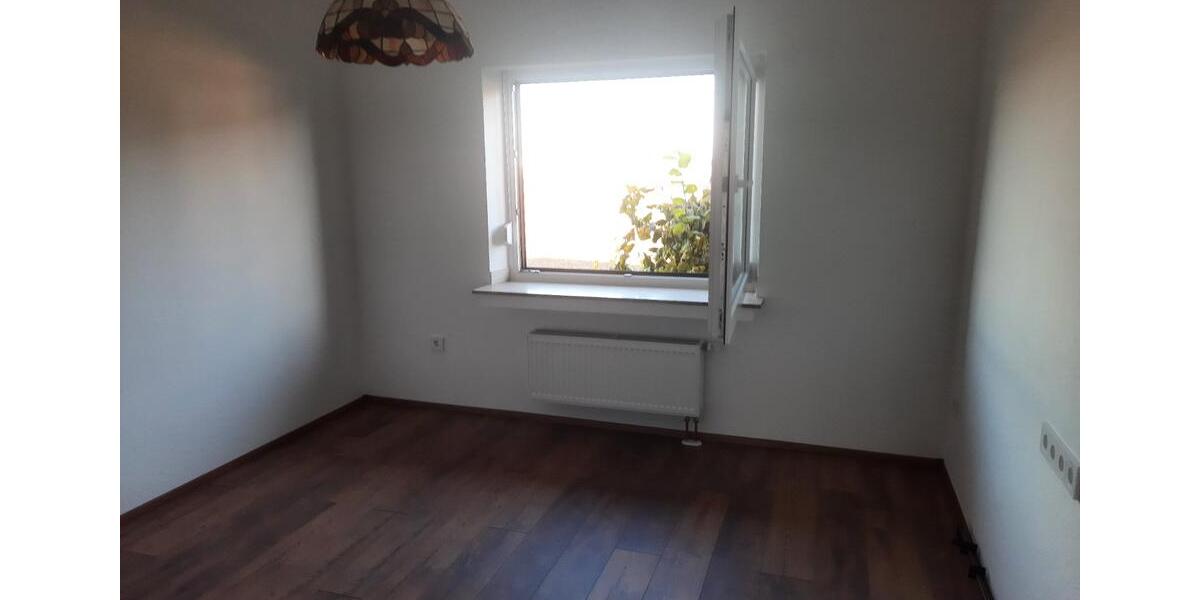 Haus EG Wohnung 140 m2 mit Garten in Rommerskirchen 5 zimmer