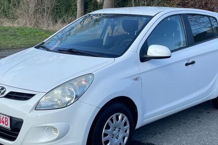 Hyundai i20 159.000 km 2.900 &euro; Kastorf 23847