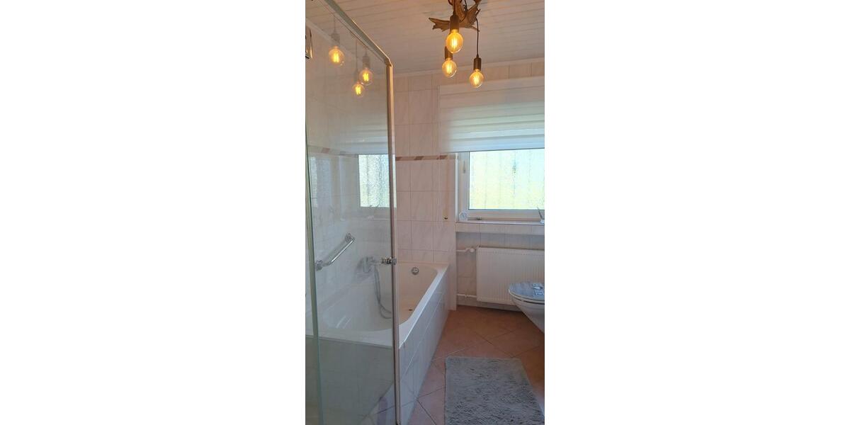 Bungalow Bausendorf - 5 Zimmer, 143 m&sup2;, 1.300&euro; | Angebot:26368367