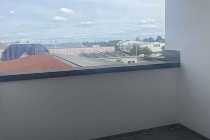 Büro in Königsbrunn 5.360 € 480 m² zimmer