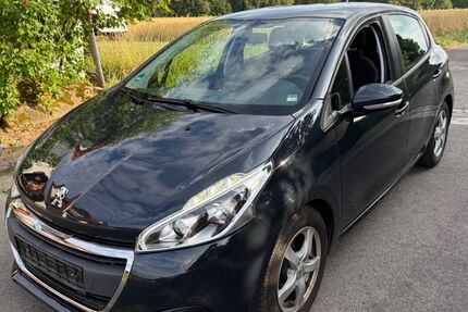 Peugeot 208 101.500 km 8.300 &euro; Oberthulba 97723