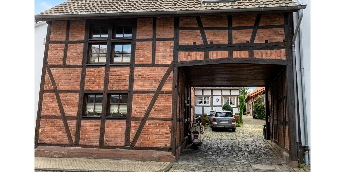 Doppelhaushälfte Hürth - 3 Zimmer, 130 m&sup2;, 1.350&euro; | Angebot:26434494