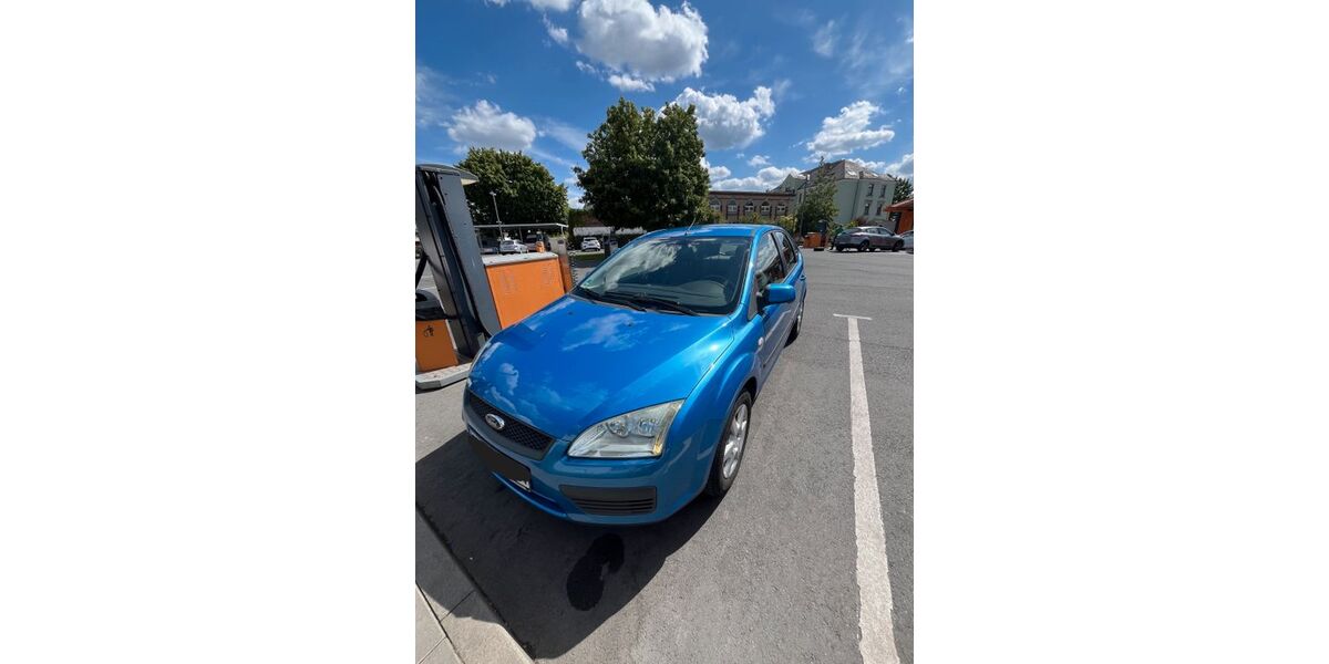Ford Focus 110.000 km 3.300 &euro; Dresden 01099
