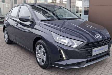 Hyundai i20 7.851 km 16.280 &euro; Lübeck 23562