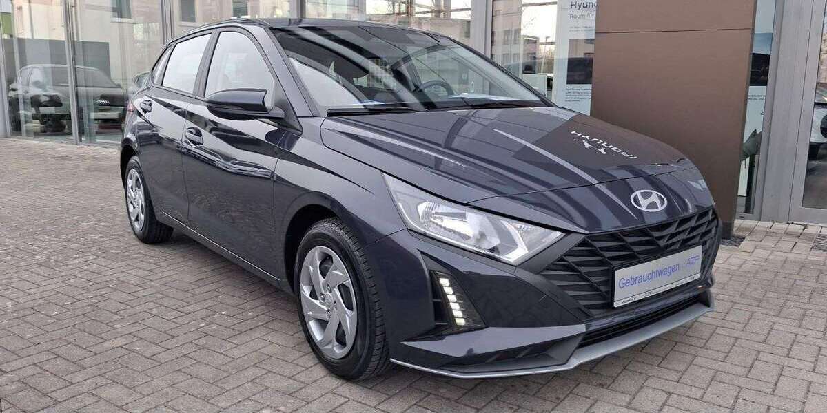 Hyundai i20 7.851 km 16.280 &euro; Lübeck 23562