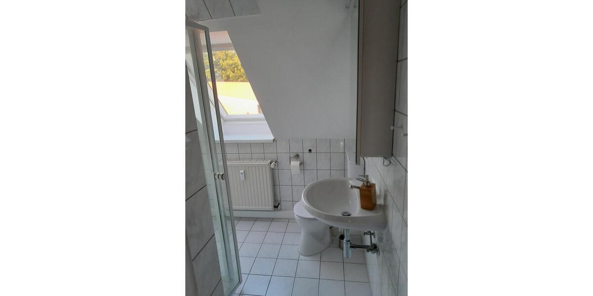 Dachgeschoßwohnung Wurster Nordseeküste - 2 Zimmer, 50 m&sup2;, 320&euro; | Angebot:26313183
