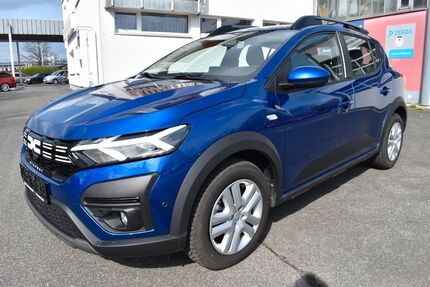 Dacia Sandero 6.800 km 15.900 &euro; Neustadt bei Coburg 96465