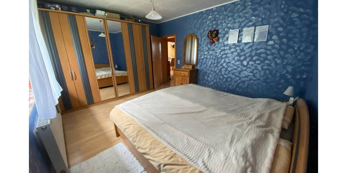 Einfamilienhaus Waldbröl - 6 Zimmer, 126 m&sup2;, 1.500&euro; | Angebot:26794401