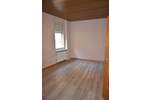 Einfamilienhaus Zell (Mosel) Merl - 9 Zimmer, 180 m&sup2;, 139.900&euro; | Angebot:25877205