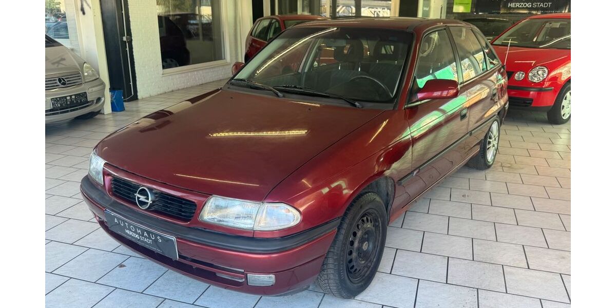 Opel Astra 100.000 km 2.499 &euro; Mölln 23879