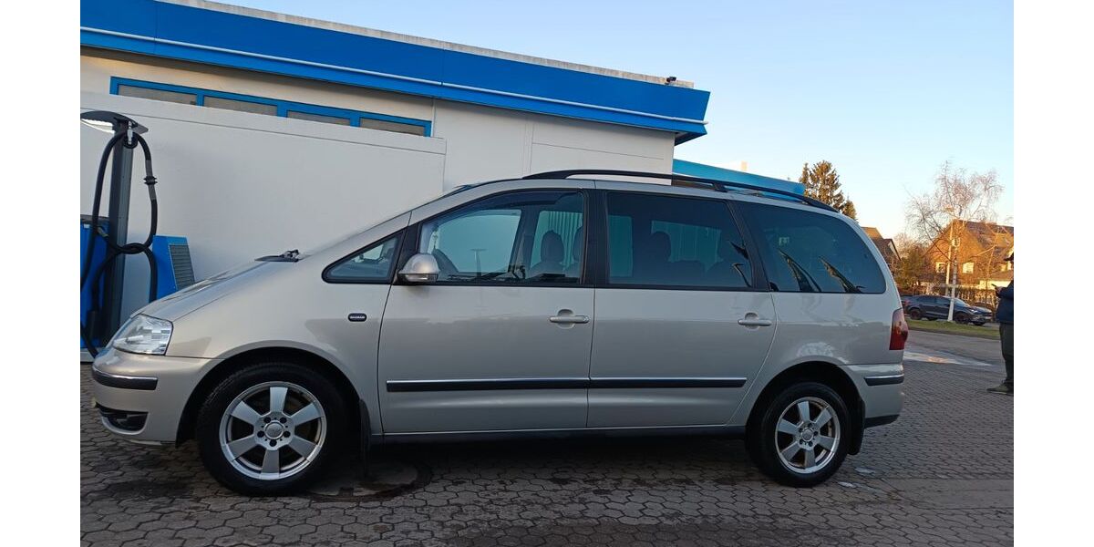 VW Sharan 254.220 km 4.200 &euro; Braunschweig 38104
